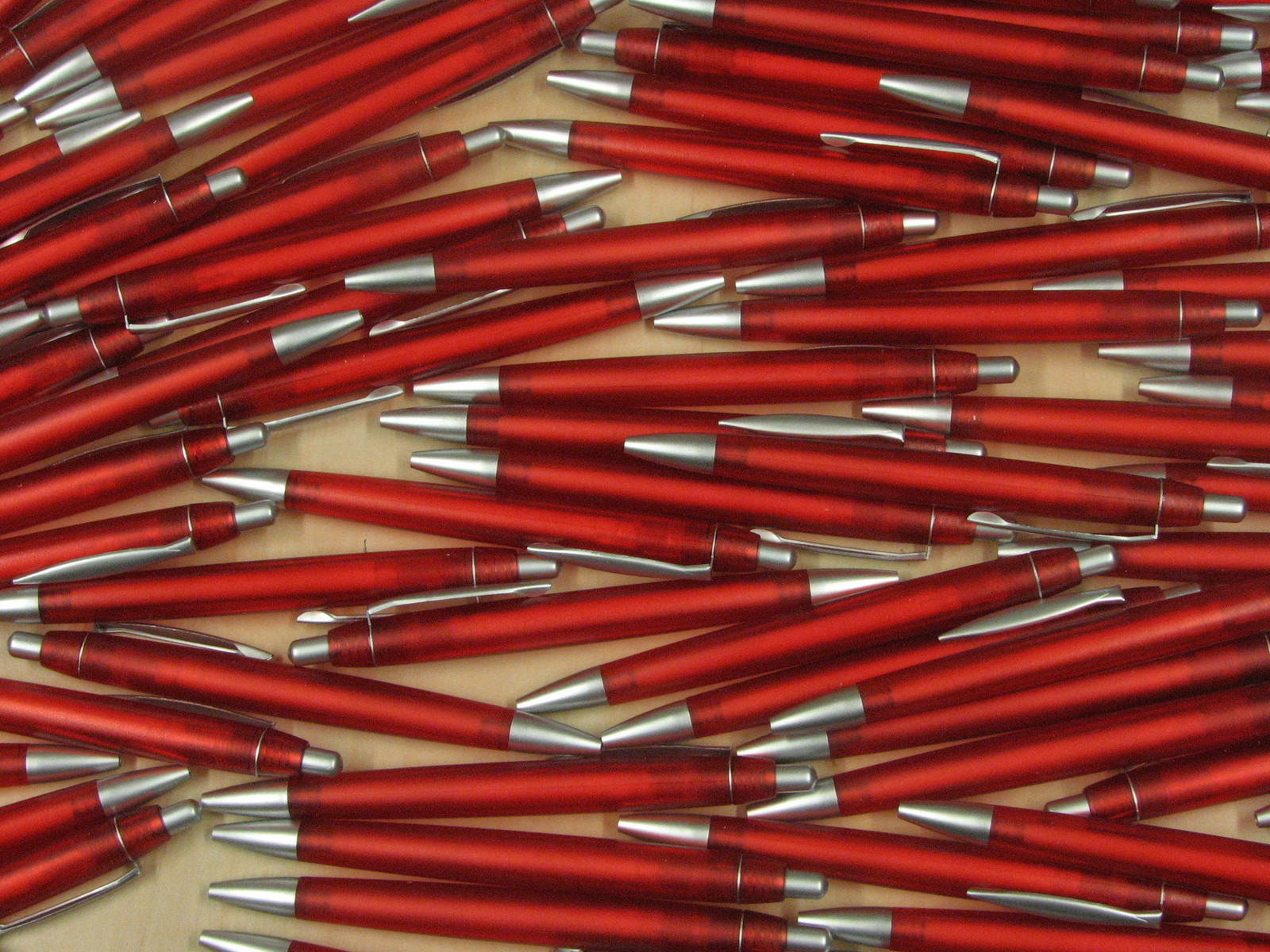 Am the pens red. Red Pen. Reed Pen.